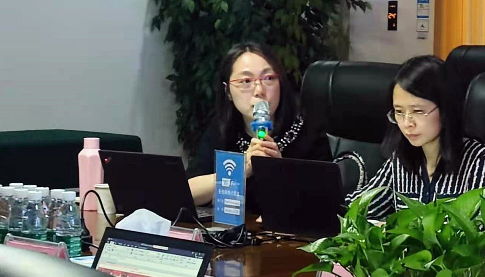 102405487.jpg 102405487.jpg